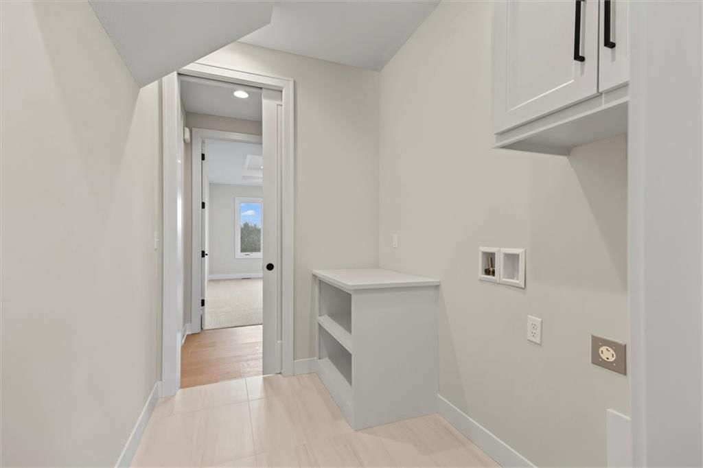 8008 Round Prairie Street — photo 23