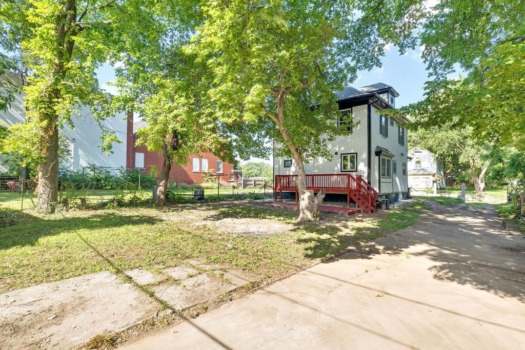 Photo 34 of 35 - 2406 Kensington Avenue