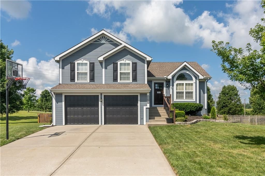 11424 N Ewing Avenue, Kansas City, MO