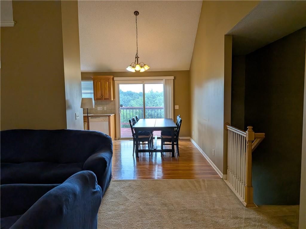 Photo 11 of 29 - 4008 NE 83rd Street