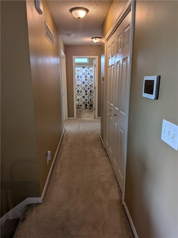 Photo 16 of 29 - 4008 NE 83rd Street