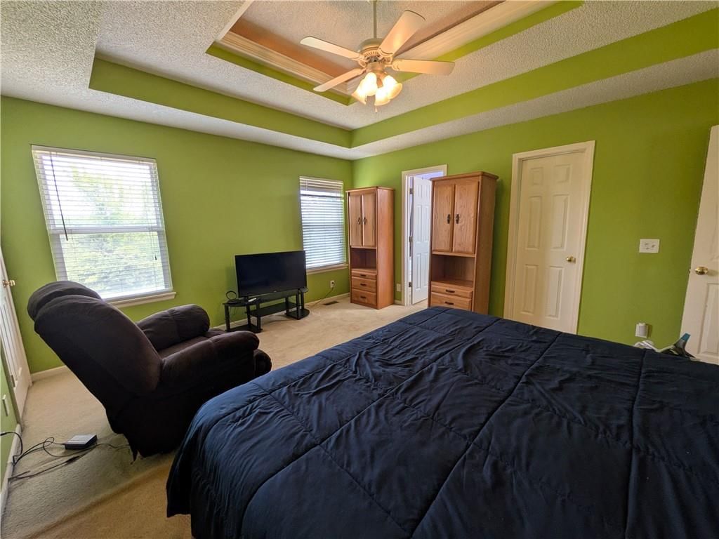 Photo 18 of 29 - 4008 NE 83rd Street