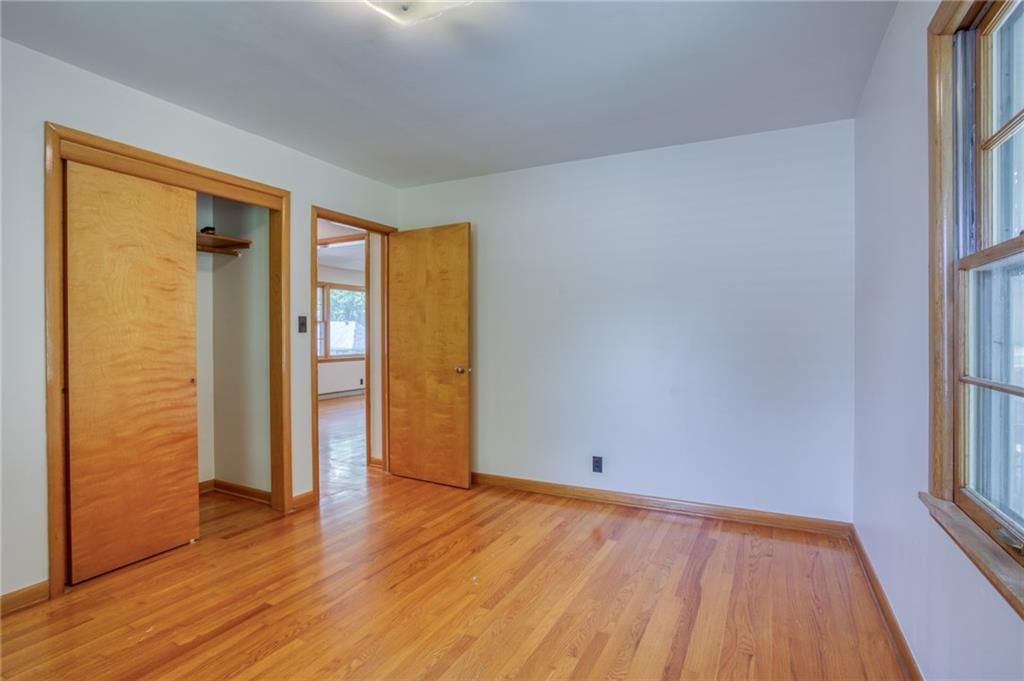 112 S Northern Boulevard — photo 12