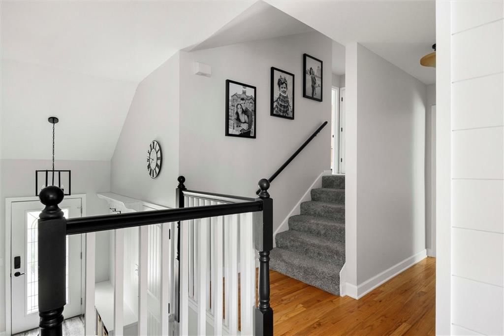 1406 E 2nd Street — photo 15