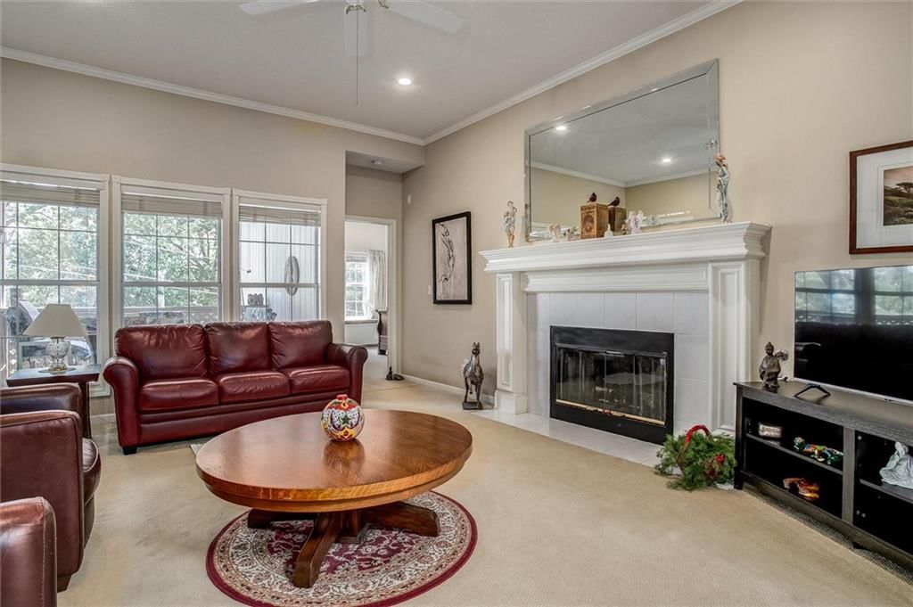 4317 Coachman Drive — photo 5