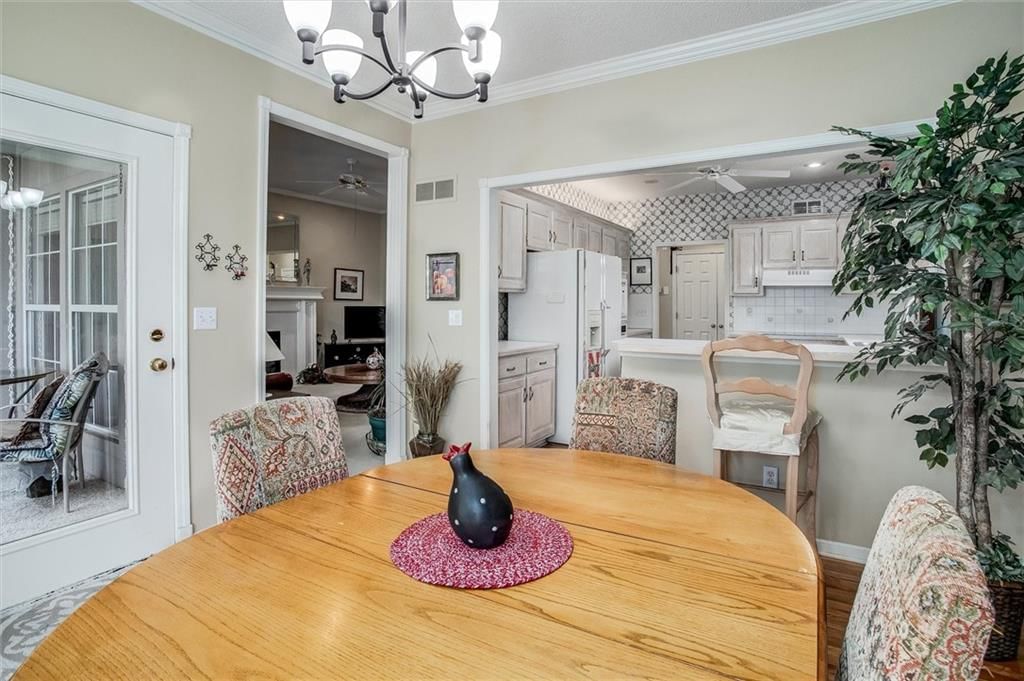 4317 Coachman Drive — photo 11