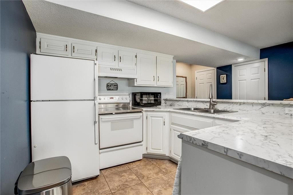 4317 Coachman Drive — photo 17