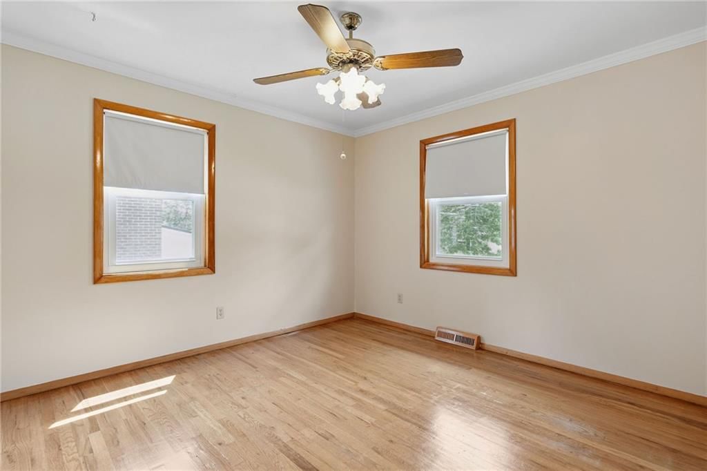 Photo 19 of 35 - 5032 NE 57th Terrace