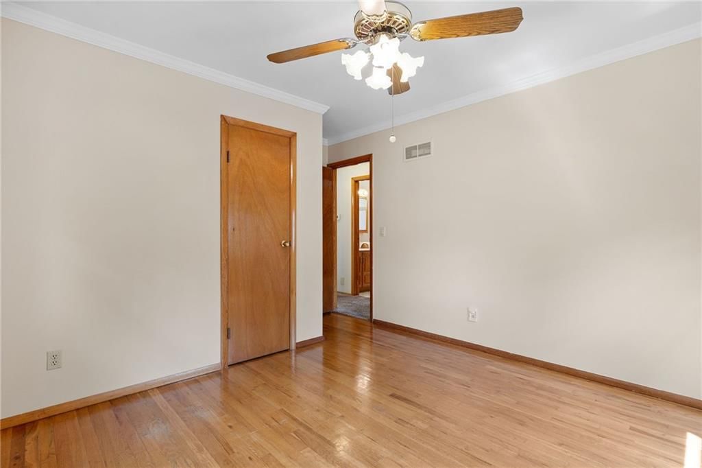 Photo 20 of 35 - 5032 NE 57th Terrace