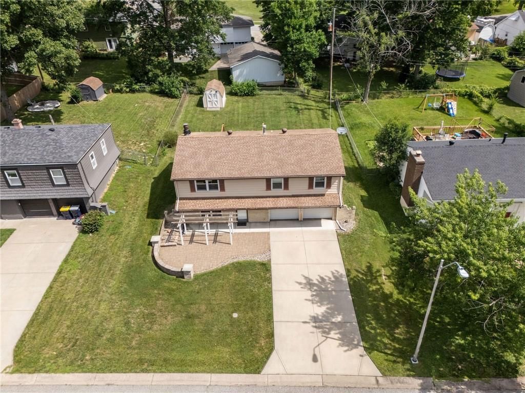 Photo 31 of 35 - 5032 NE 57th Terrace