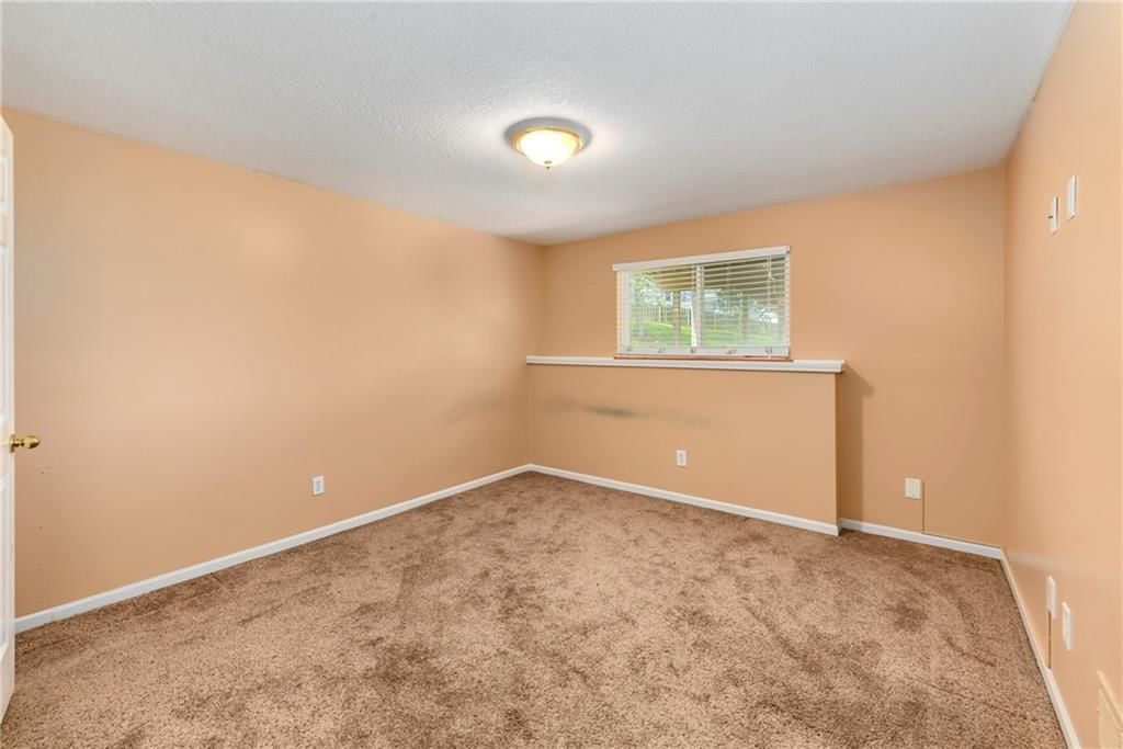 4204 Broadway Terrace — photo 30