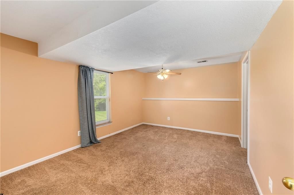 4204 Broadway Terrace — photo 36