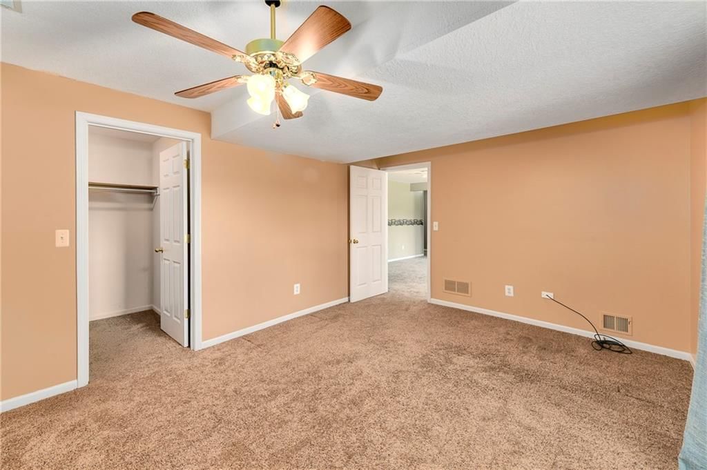 4204 Broadway Terrace — photo 37