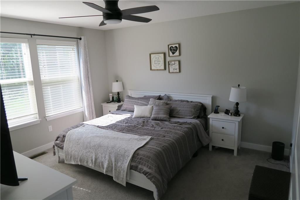 Photo 5 of 16 - 8819 SW 8th Street