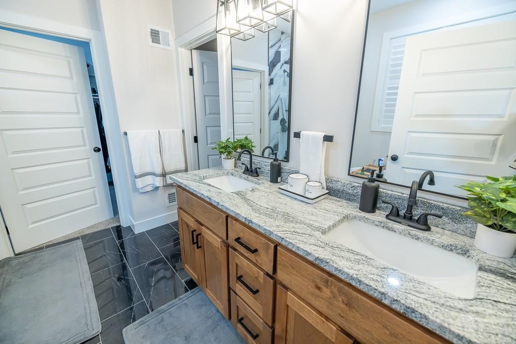 11692 Wellman Road — photo 42