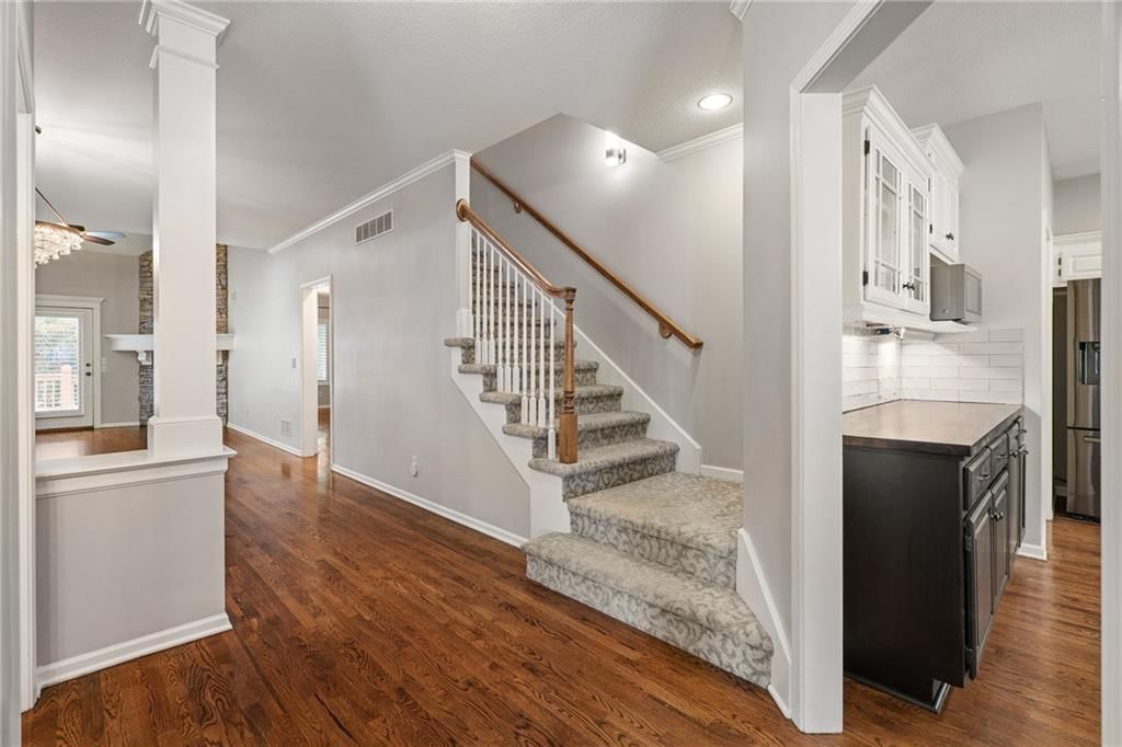 Photo 7 of 57 - 7865 W 157TH Terrace