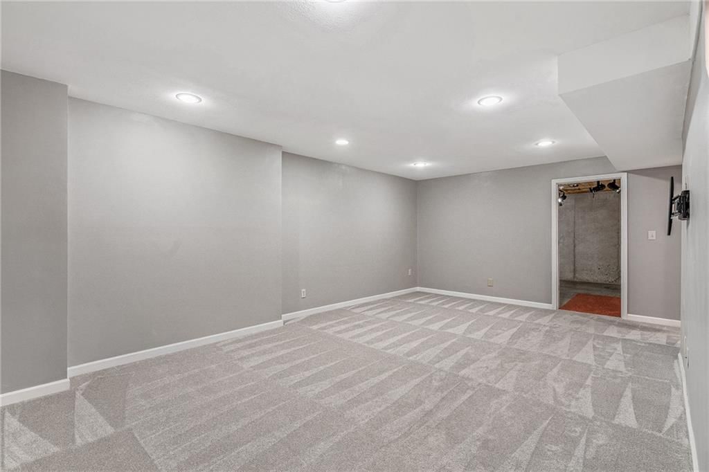 Photo 39 of 57 - 7865 W 157TH Terrace