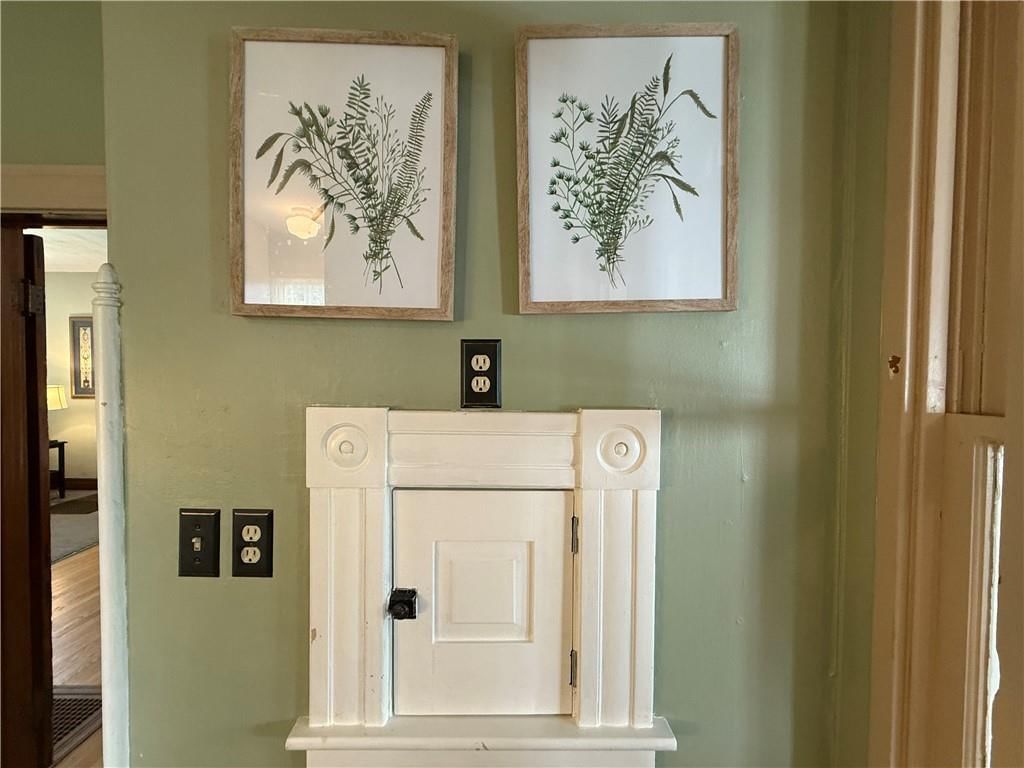Photo 9 of 21 - 610 N 5th Street