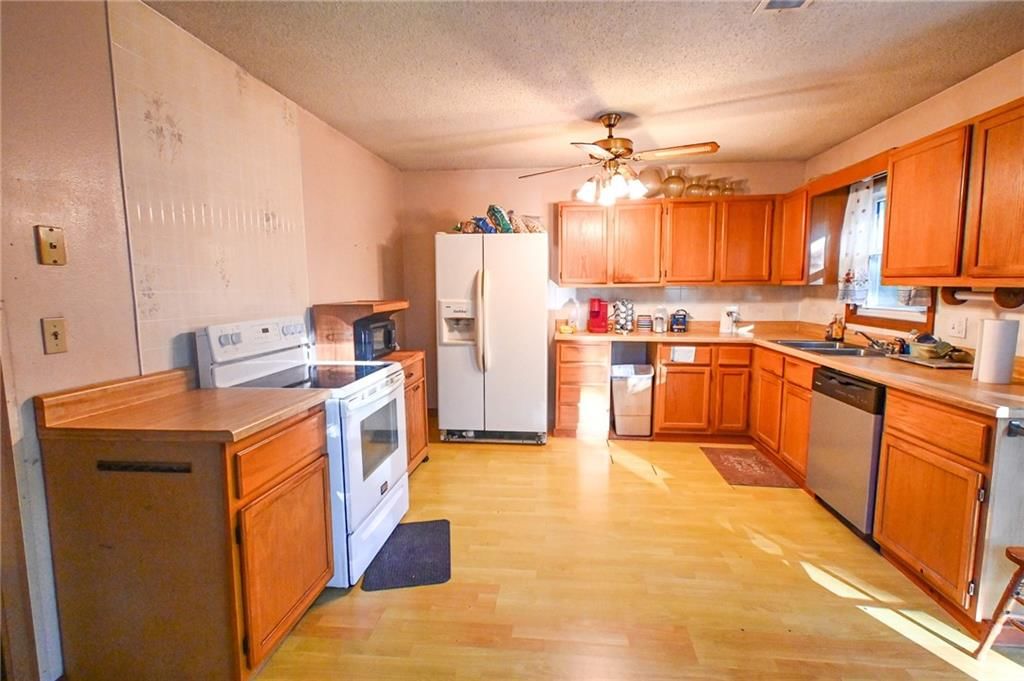 Photo 20 of 41 - 27380 County Road 207 N/A