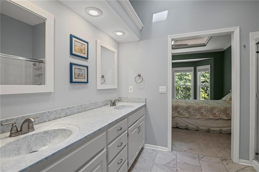 Photo 19 of 43 - 6202 NW 79th Street