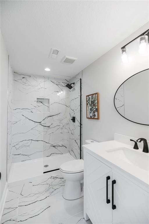 Photo 37 of 40 - 2201 W 74th Street