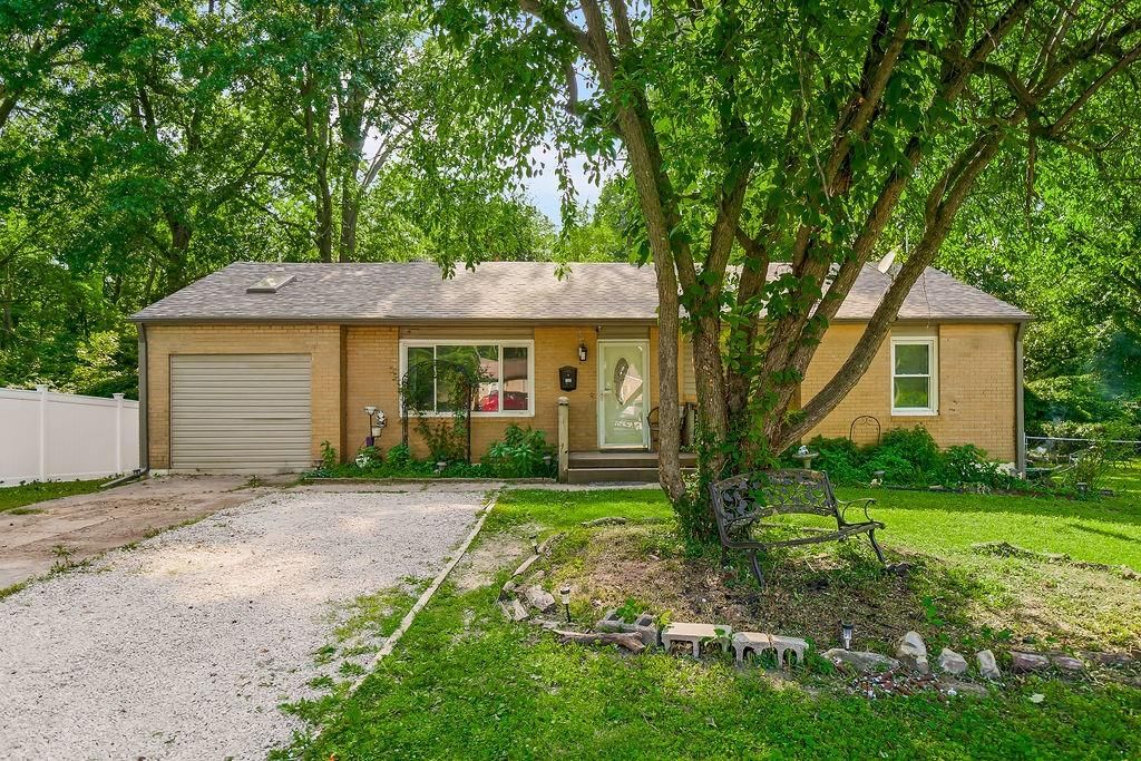 3340 S Crisp Avenue — photo 4