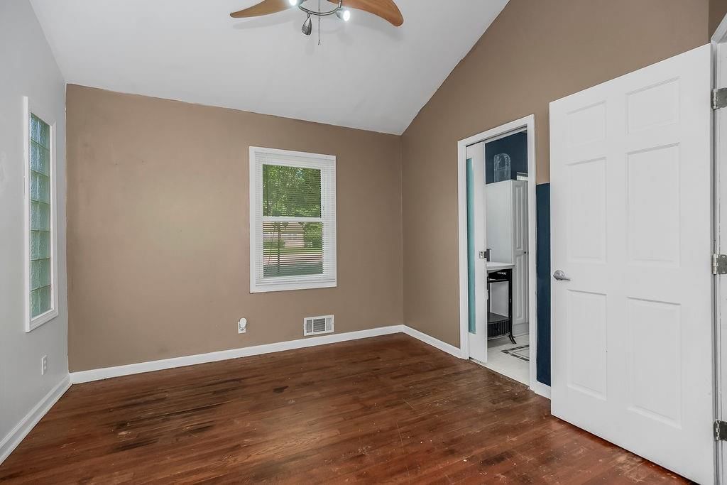 3340 S Crisp Avenue — photo 18