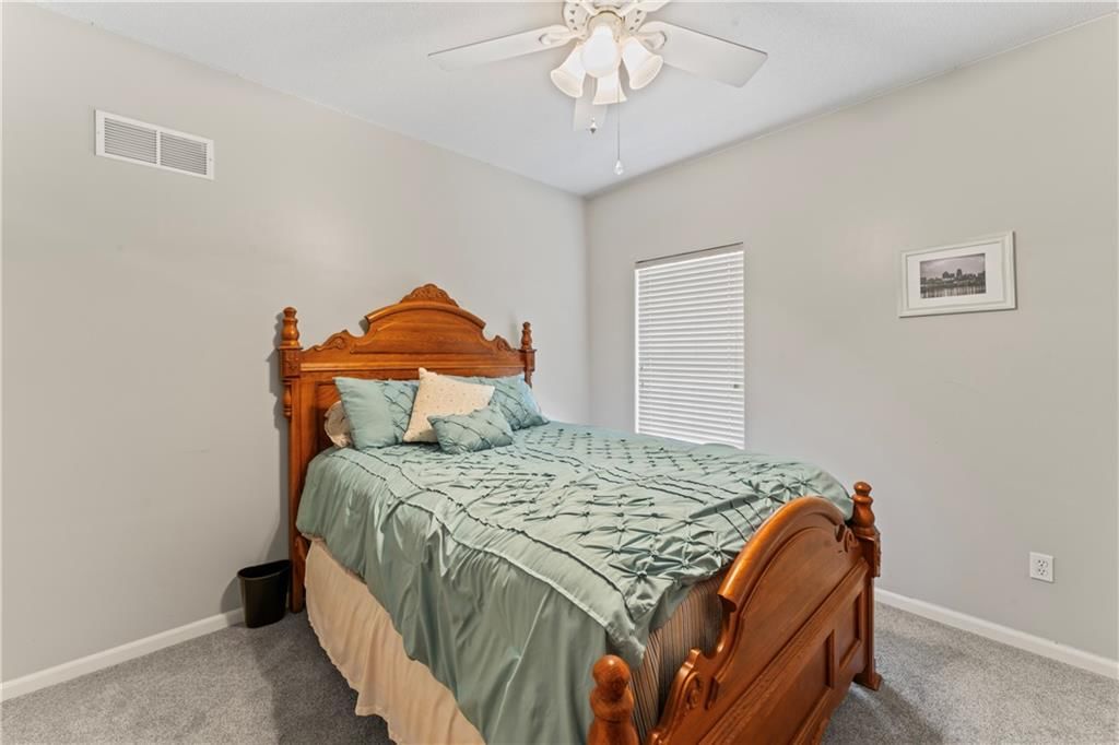Photo 22 of 41 - 21732 W 122nd Street
