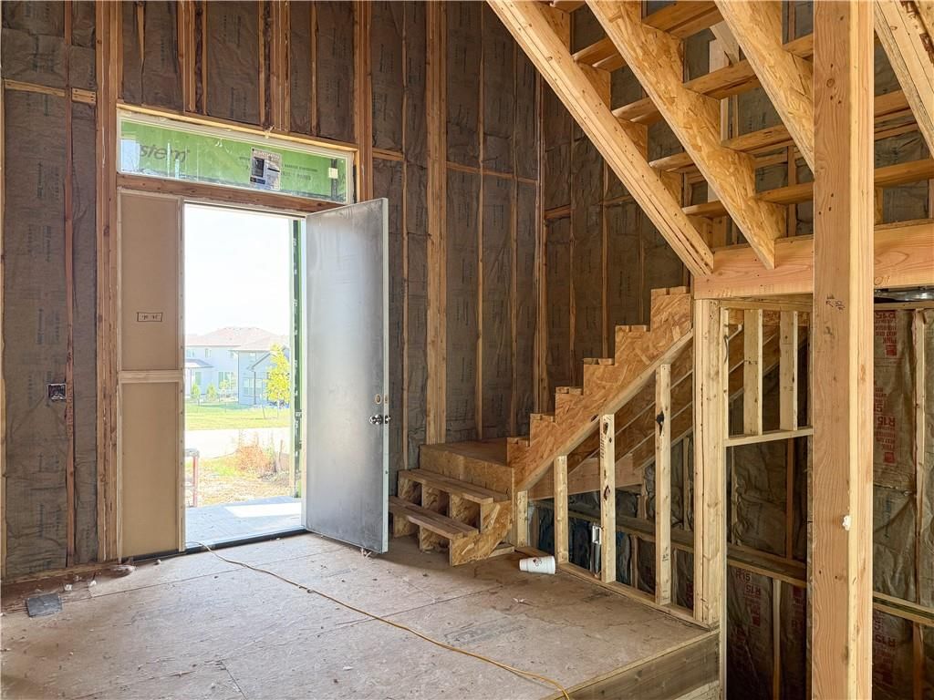 22015 W 80th Terrace — photo 35