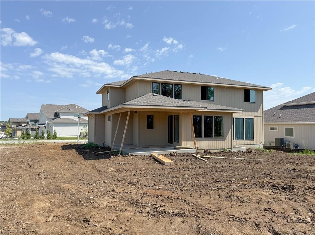 22015 W 80th Terrace — photo 43