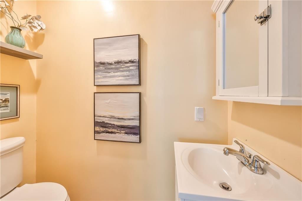 Photo 21 of 38 - 4306 W 78th Terrace