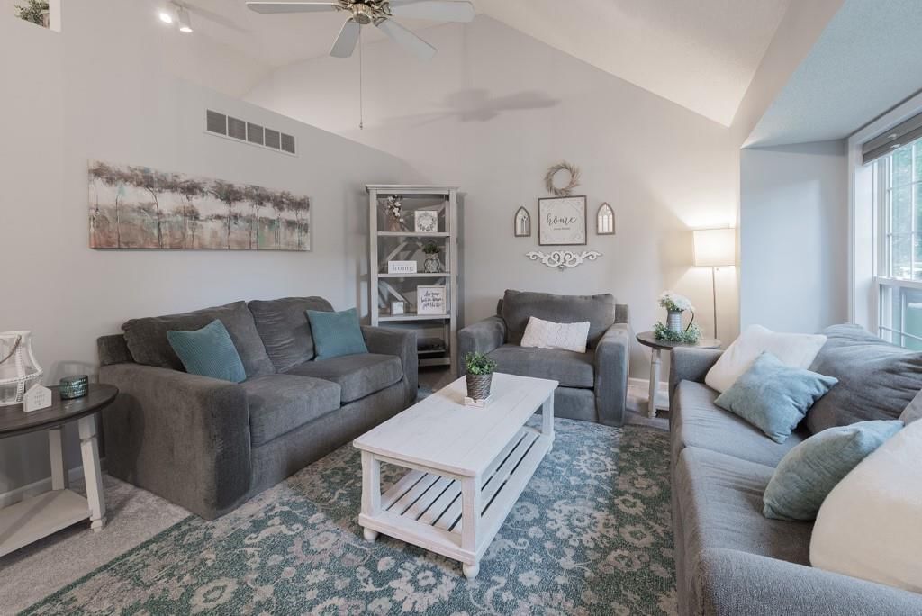22030 W 51st Terrace — photo 3