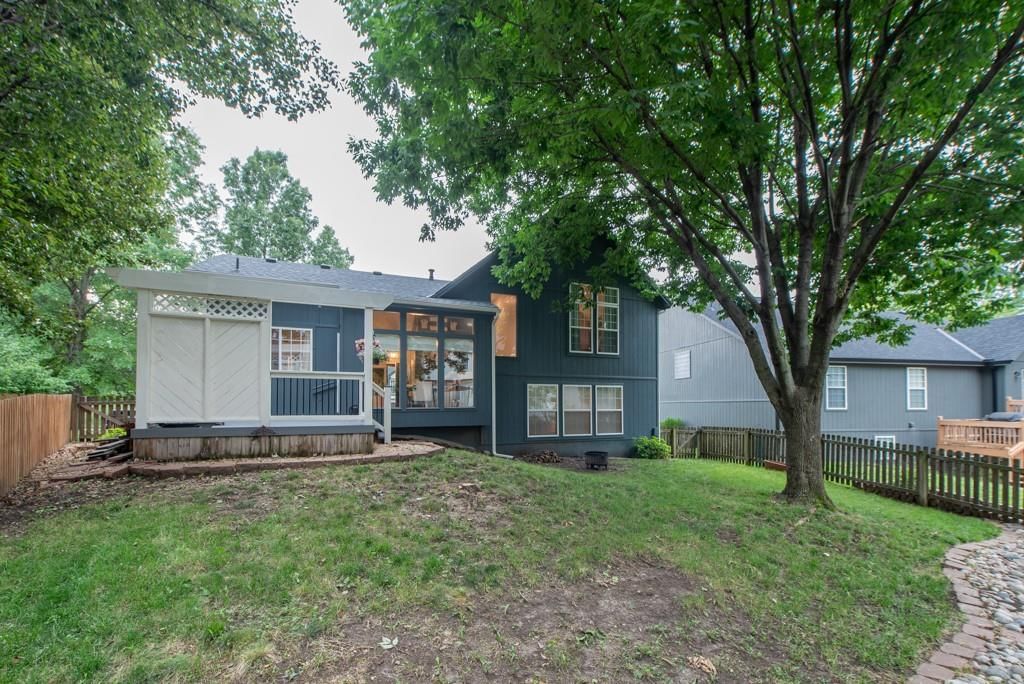 22030 W 51st Terrace — photo 22