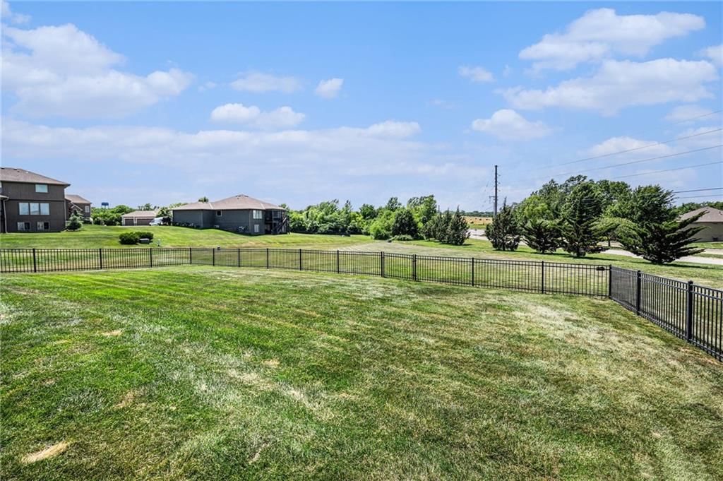 1216 Cothran Court — photo 35
