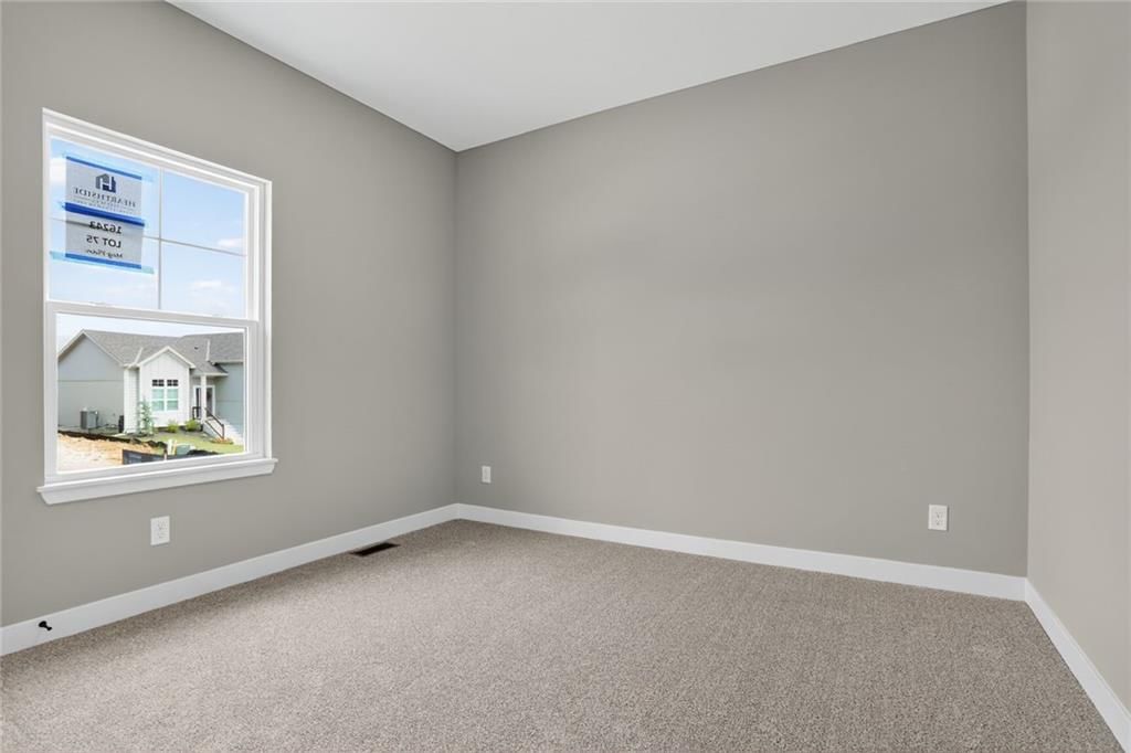 16243 Giorgia Street — photo 17
