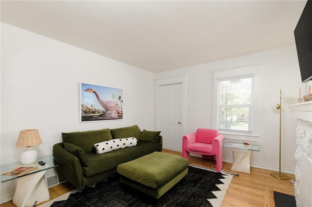 4206 Mission Road — photo 2