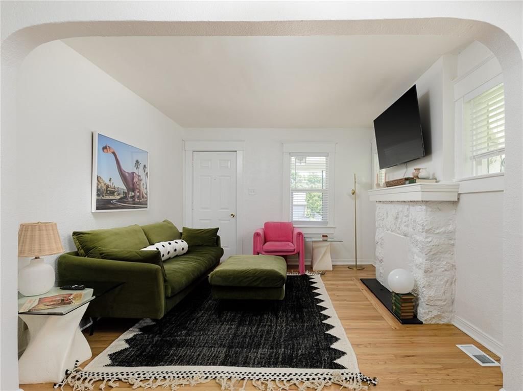 4206 Mission Road — photo 3