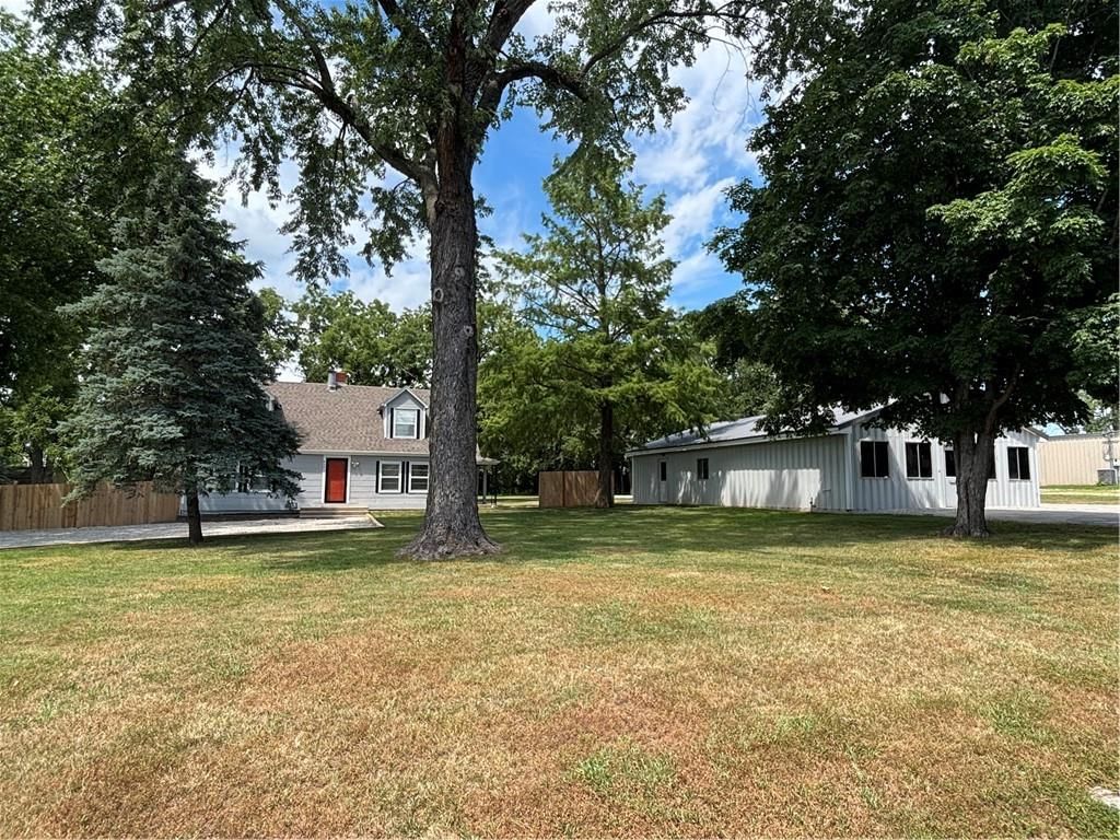 4202 Dr Greaves Road — photo 3