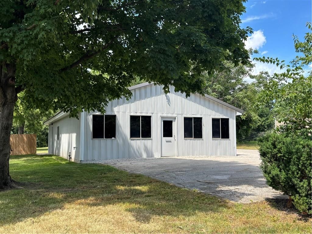 4202 Dr Greaves Road — photo 36