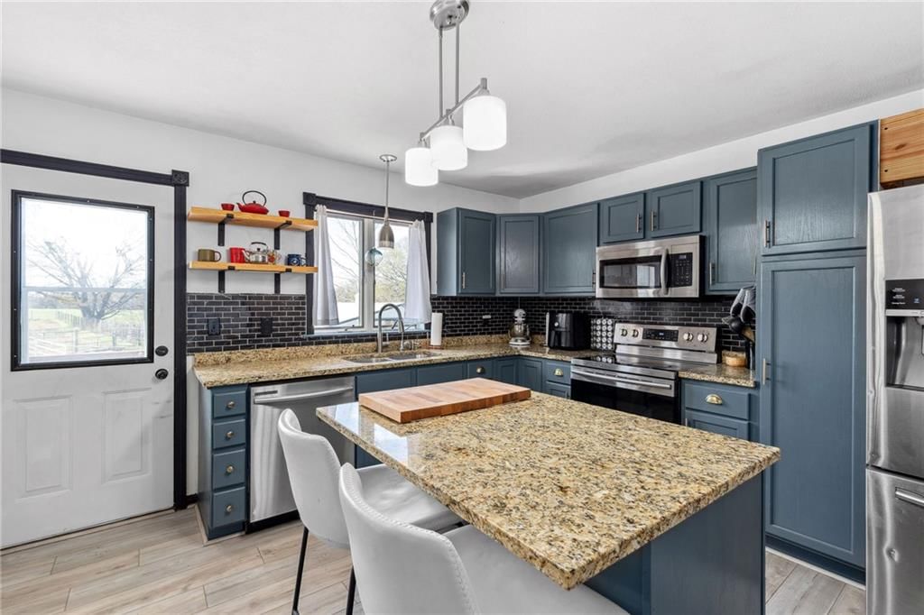 Photo 6 of 47 - 17259 174th Street