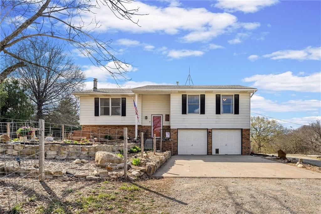 Photo 7 of 47 - 17259 174th Street