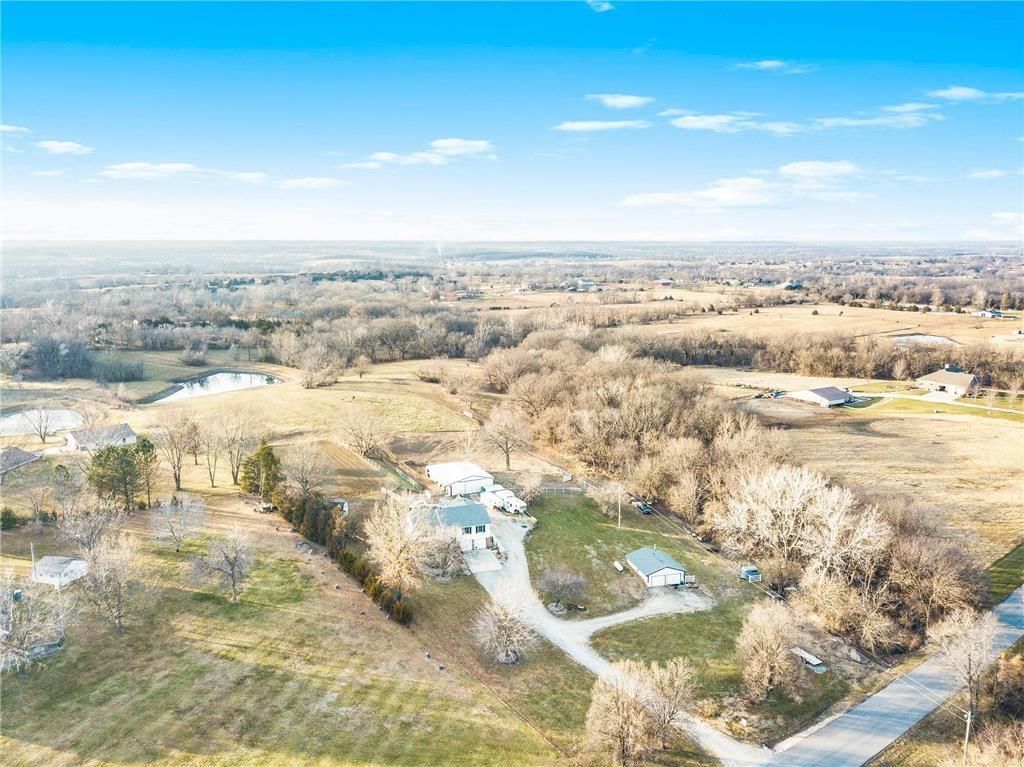 Photo 11 of 47 - 17259 174th Street