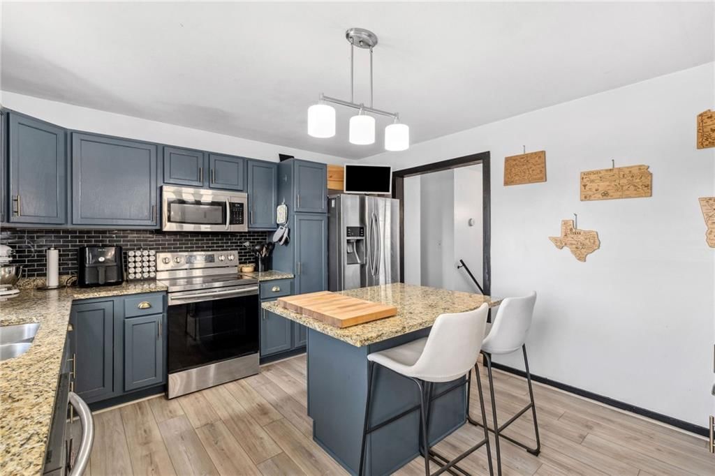 Photo 15 of 47 - 17259 174th Street