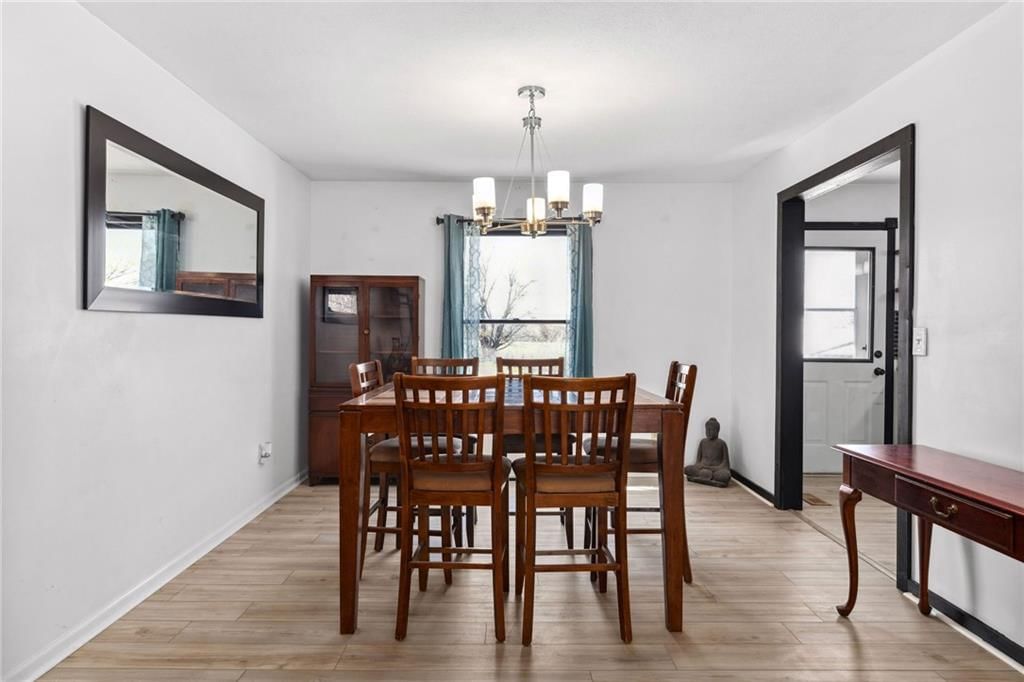 Photo 17 of 47 - 17259 174th Street