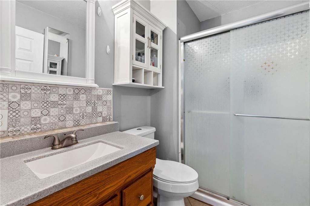 Photo 26 of 47 - 17259 174th Street