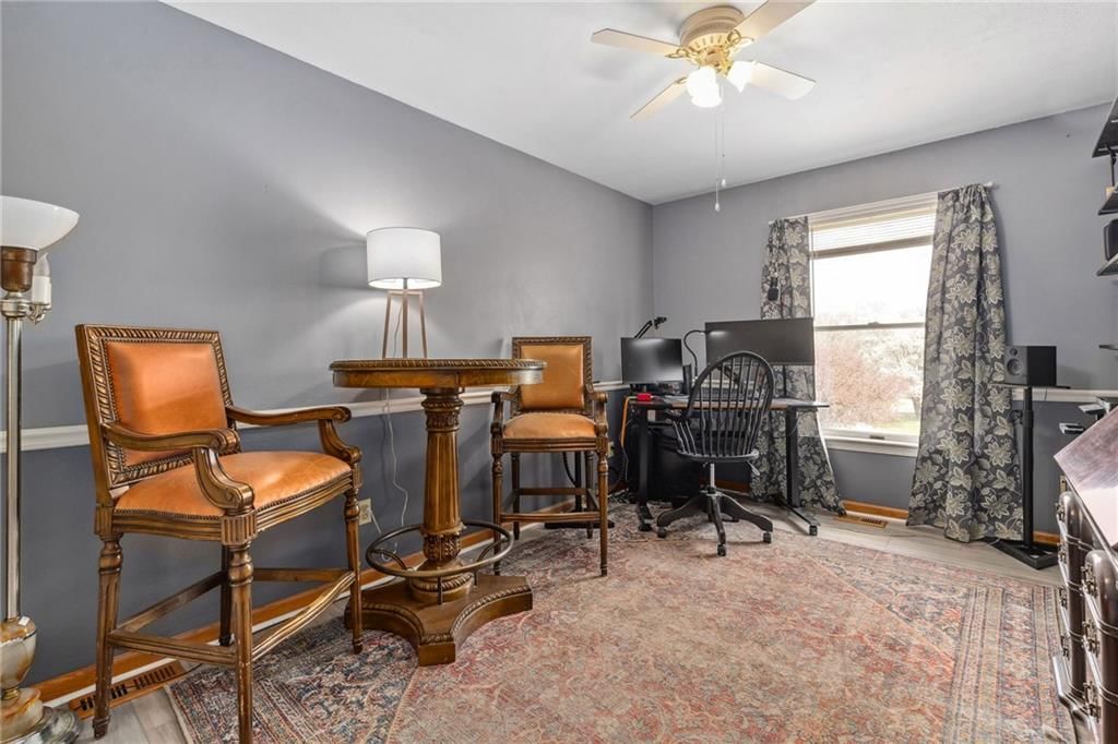 Photo 29 of 47 - 17259 174th Street