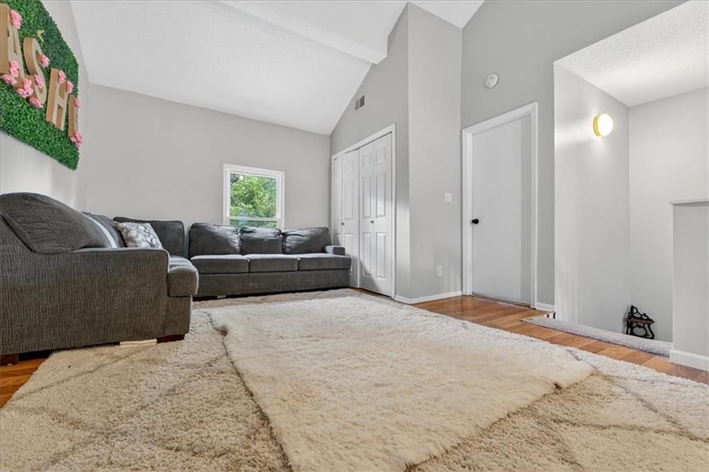 7407 W 56th Terrace — photo 16