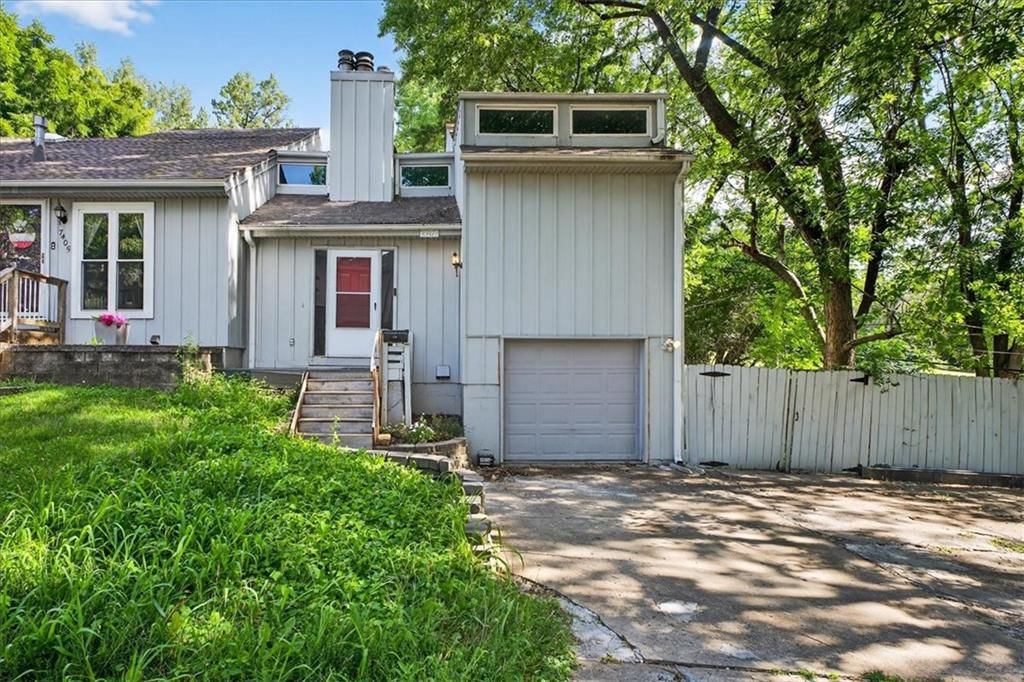 7407 W 56th Terrace — photo 23