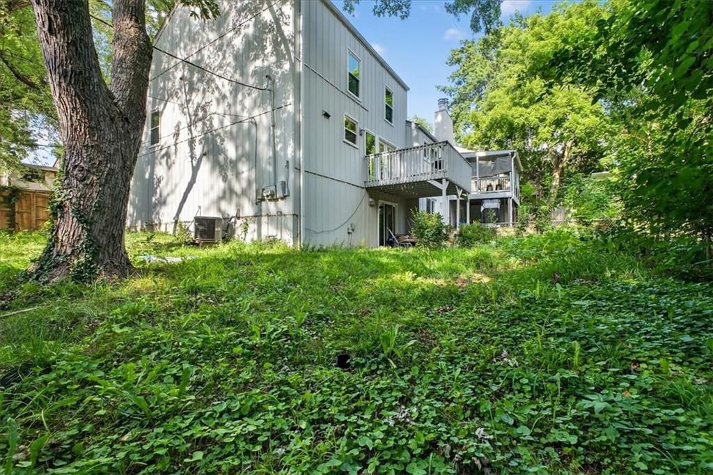 7407 W 56th Terrace — photo 26