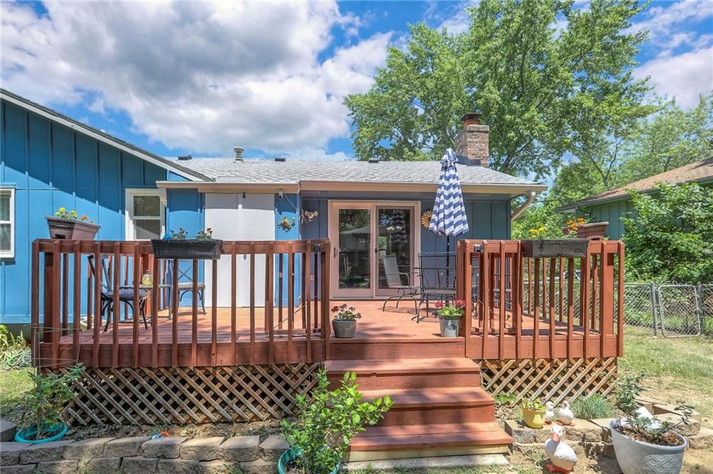 Photo 35 of 40 - 1921 SW 4th Street